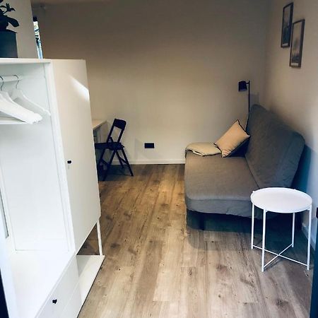 Bezaubernde Gastesuite Mit Terrasse Im Hinterhof Хамбург Екстериор снимка