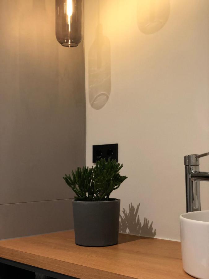 Bezaubernde Gastesuite Mit Terrasse Im Hinterhof Хамбург Екстериор снимка